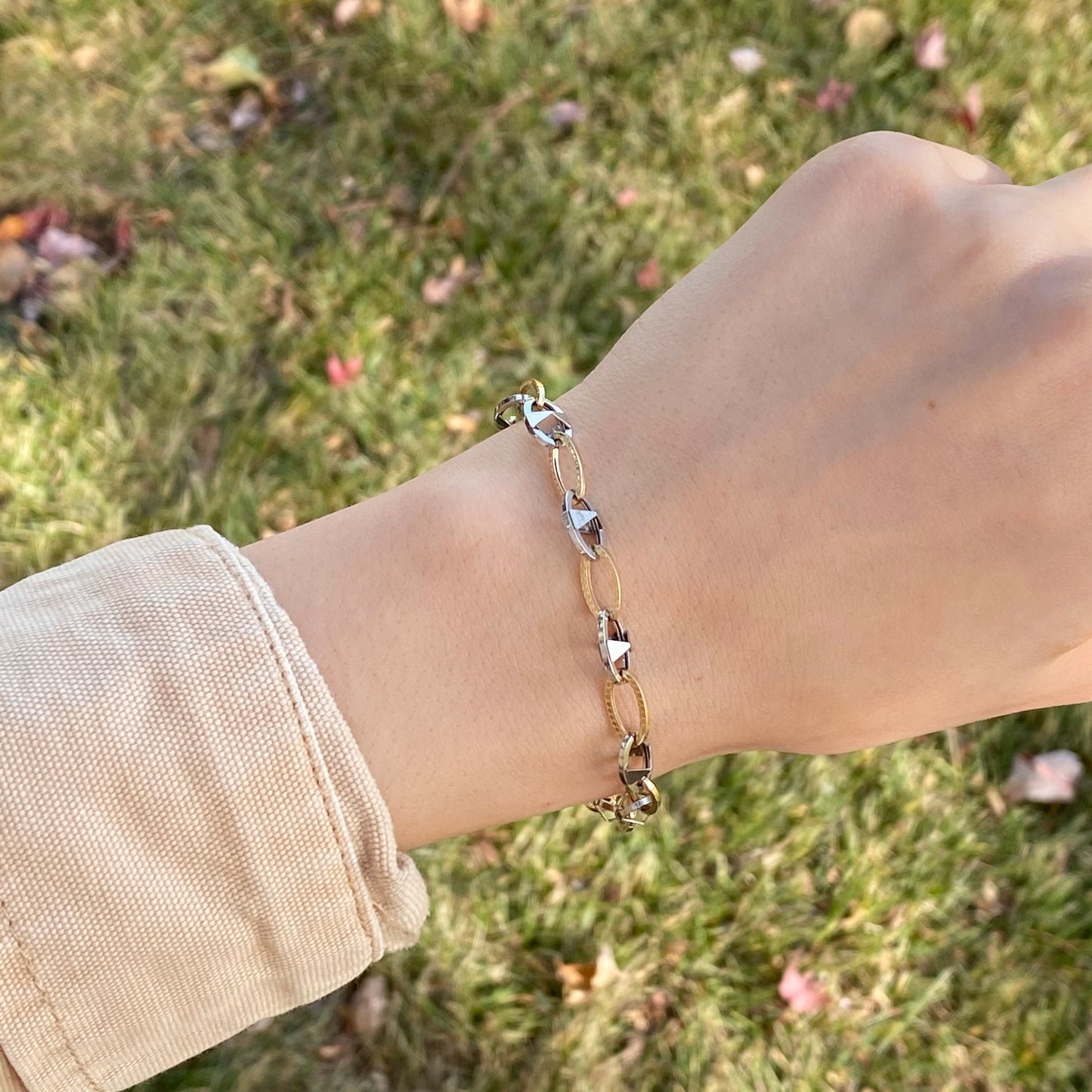 14KT White Gold + Yellow Gold Oval Link Bracelet