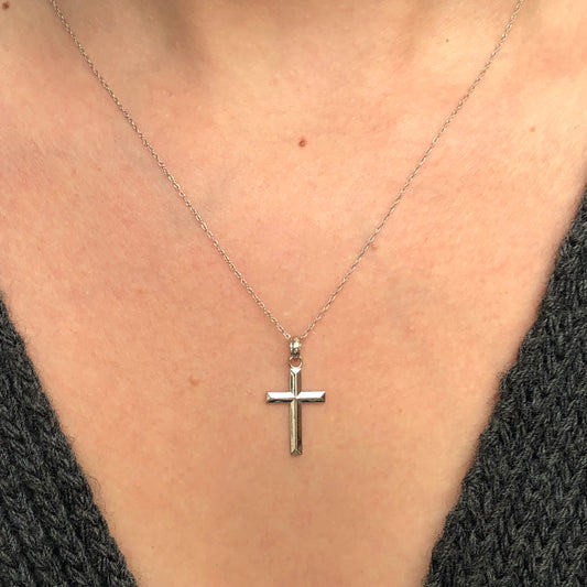 10KT White Gold Polished Cross Plain Pendant Charm, 10KT White Gold Polished Cross Plain Pendant Charm - Legacy Saint Jewelry