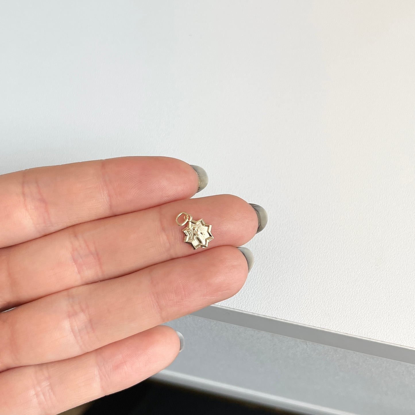 14KT Yellow Gold Mini Star Blessed Mary Pendant Charm
