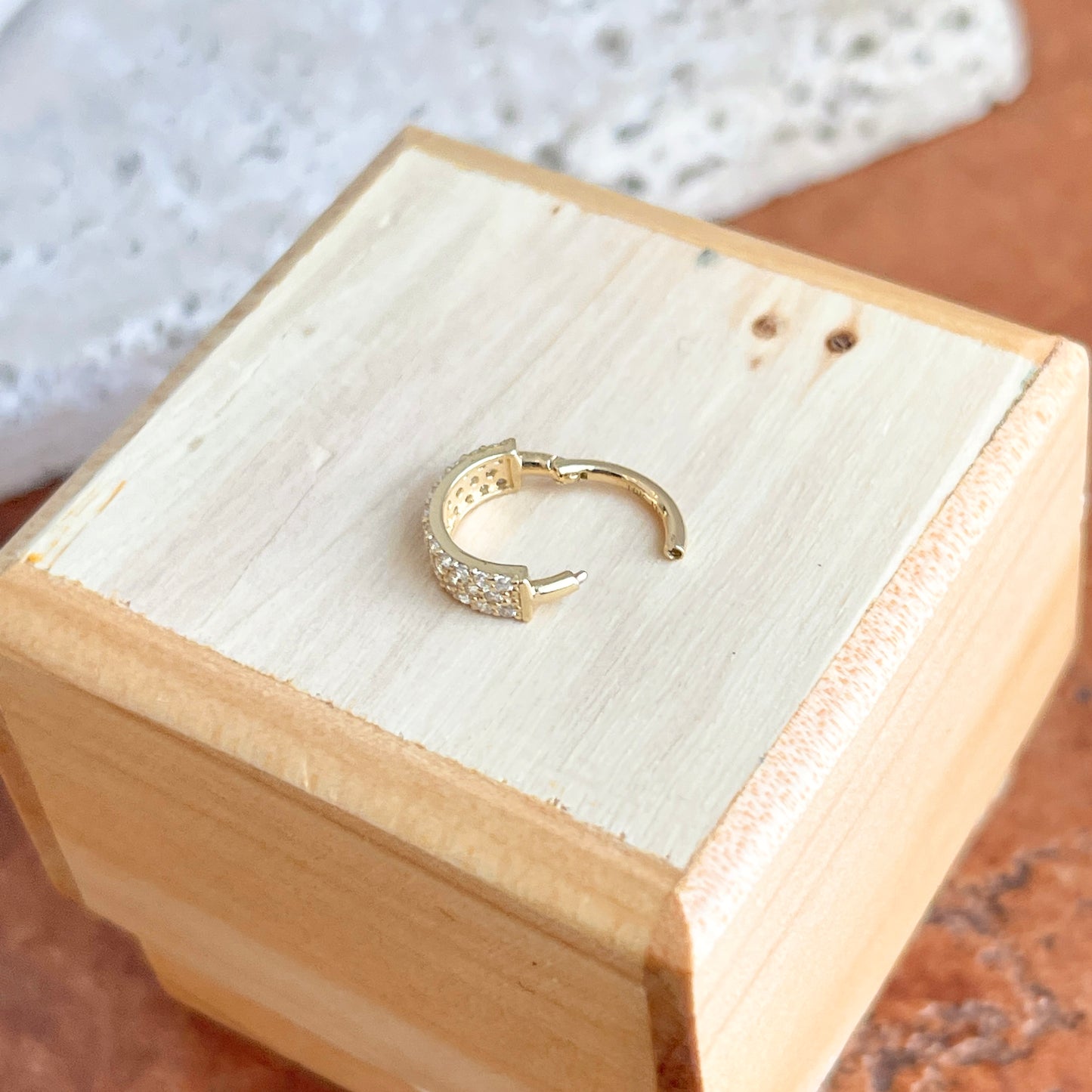 10KT Yellow Gold 3-Row CZ Stone Cartilage Hoop Earring