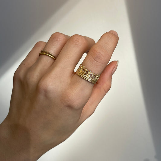 14KT Yellow Gold Fleur de Lis Crown Band Ring