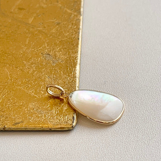 Estate 14KT Yellow Gold Abstract Bezel Mother of Pearl Pendant