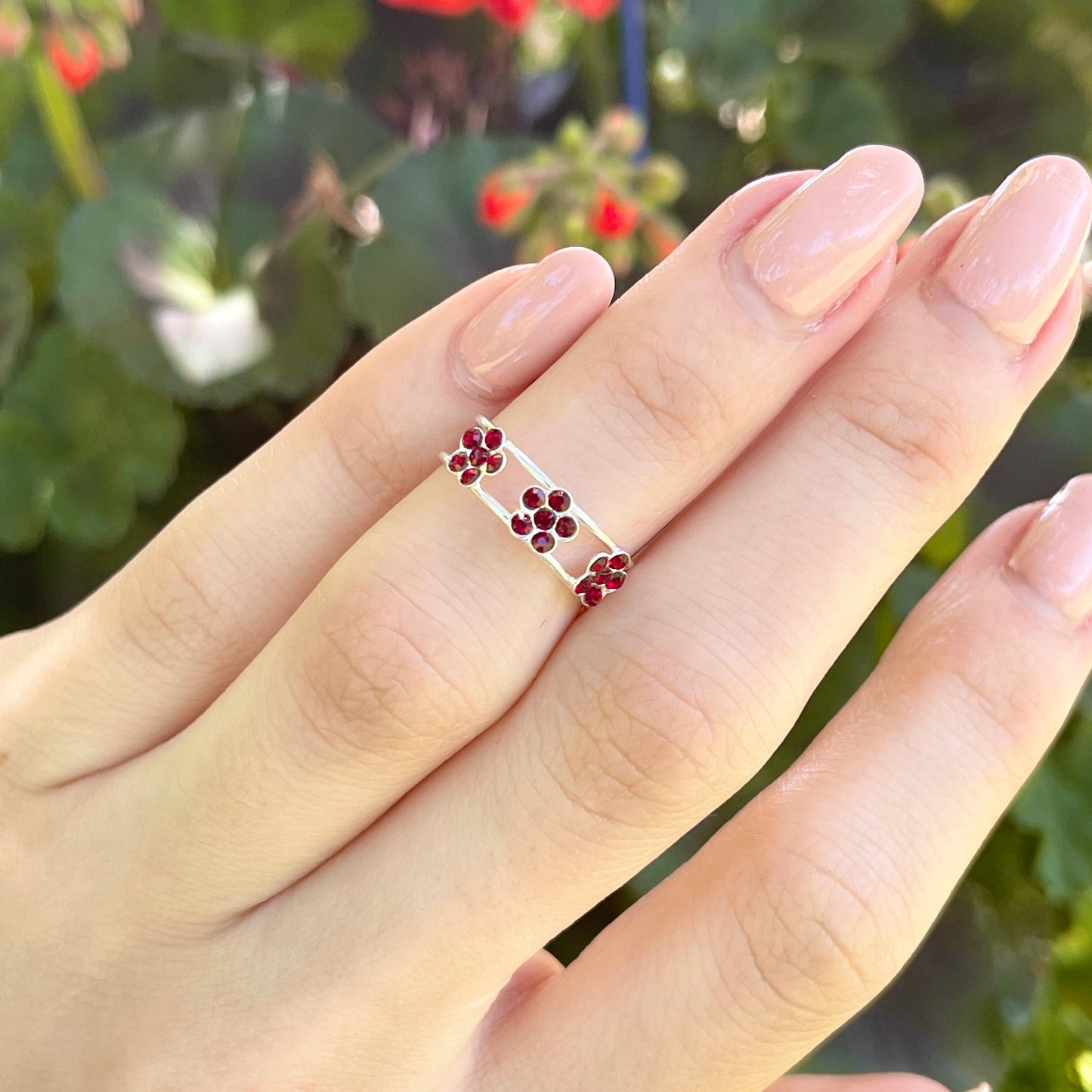 Sterling Silver Maroon Crystal Flowers Toe Ring