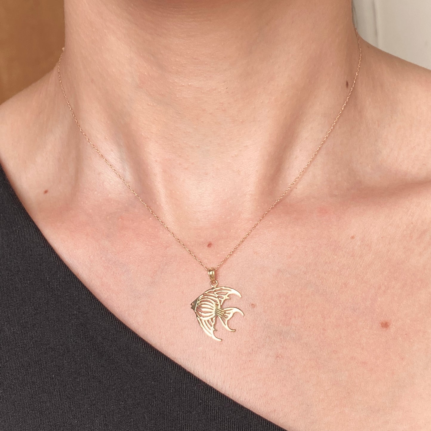 10KT Yellow Gold Polished Cut-Out Angelfish Pendant Charm, 10KT Yellow Gold Polished Cut-Out Angelfish Pendant Charm - Legacy Saint Jewelry