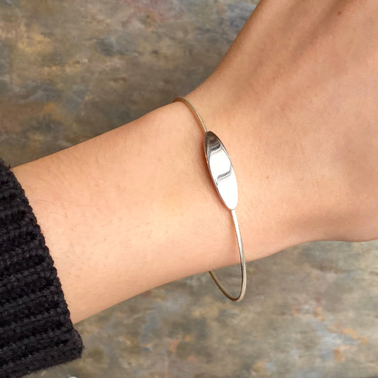 Sterling Silver Cable Wire Bracelet with Oval Engraveable Plaque, Sterling Silver Cable Wire Bracelet with Oval Engraveable Plaque - Legacy Saint Jewelry