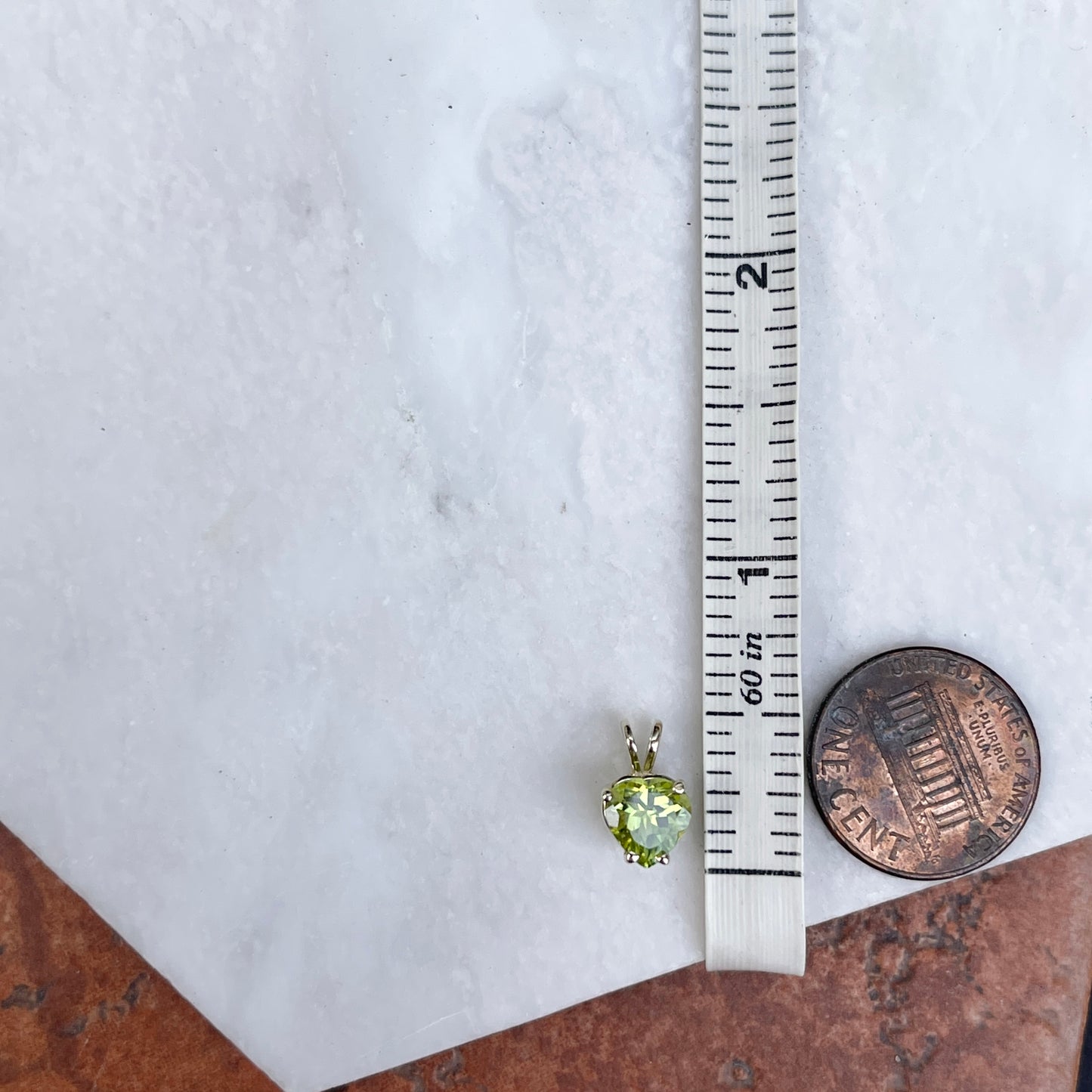 14KT Yellow Gold 7mm Heart Peridot Pendant Slide