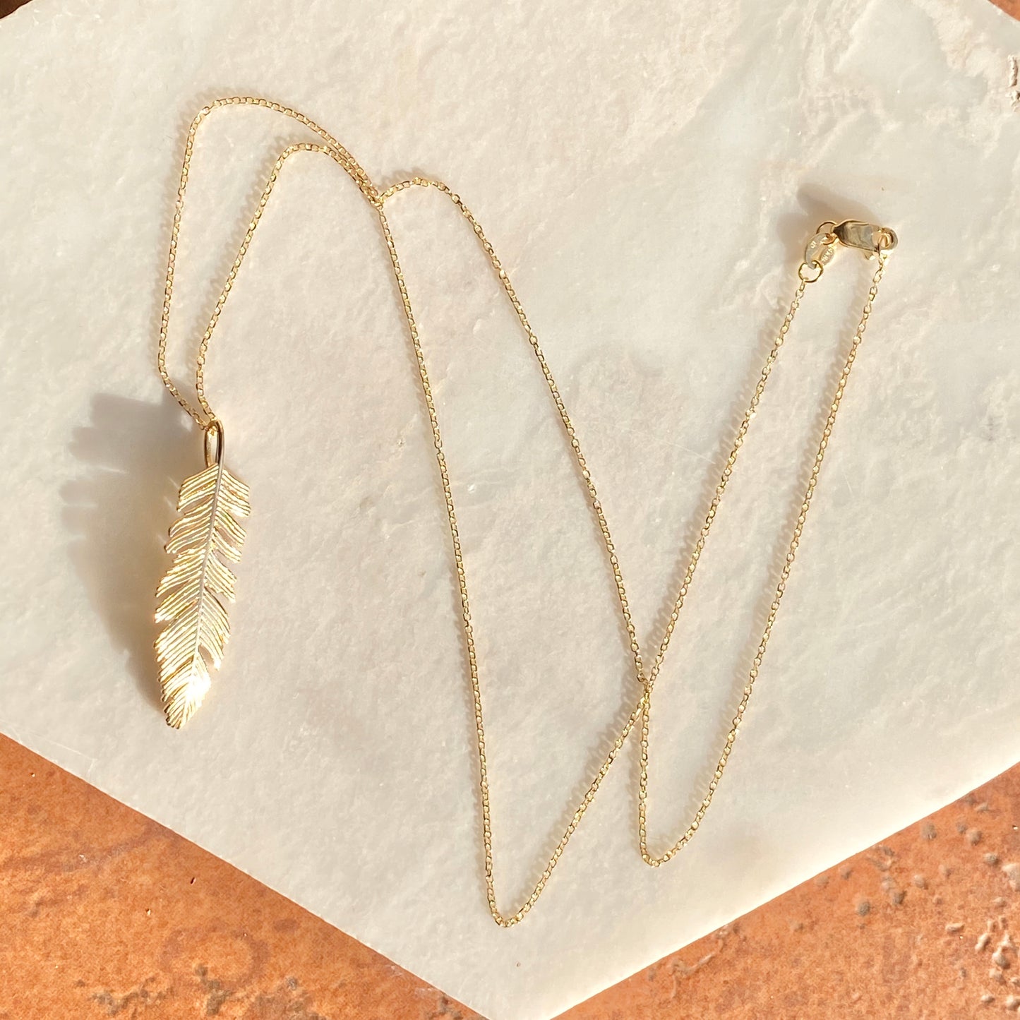 14KT Yellow Gold Detailed Feather Pendant Chain Necklace, 14KT Yellow Gold Detailed Feather Pendant Chain Necklace - Legacy Saint Jewelry