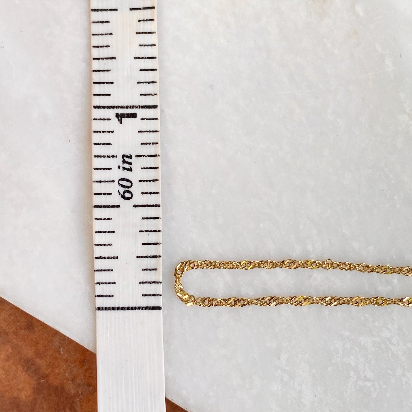10KT Yellow Gold 1.1mm Singapore Link Thin Chain Bracelet 7"