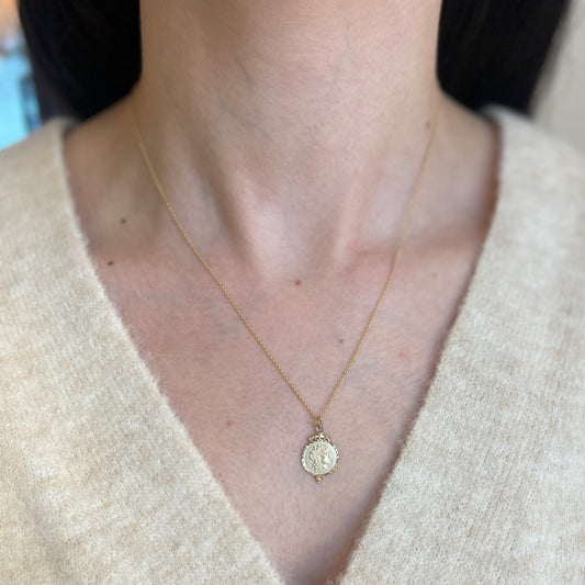 14KT Yellow Gold Satin Roman Coin Disc Pendant Necklace