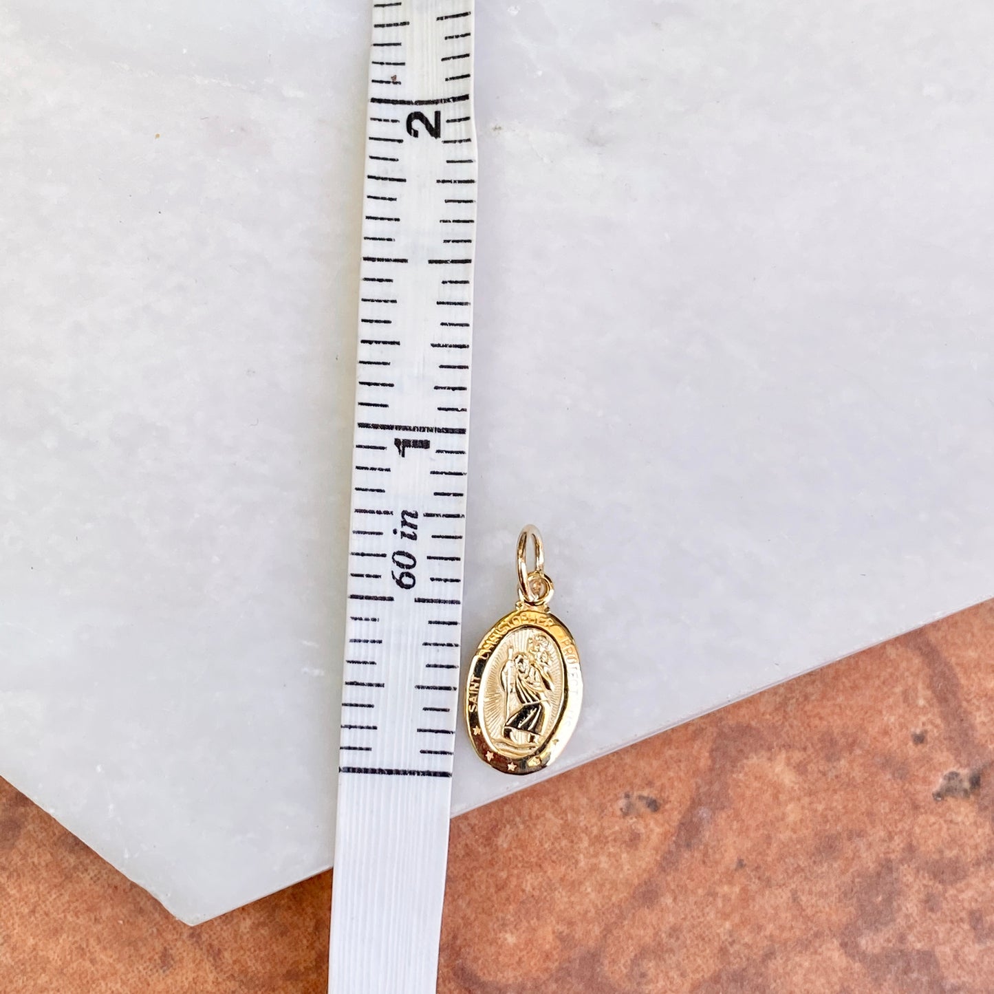 10KT Yellow Gold Polished Oval St. Christopher Medal Pendant 20mm