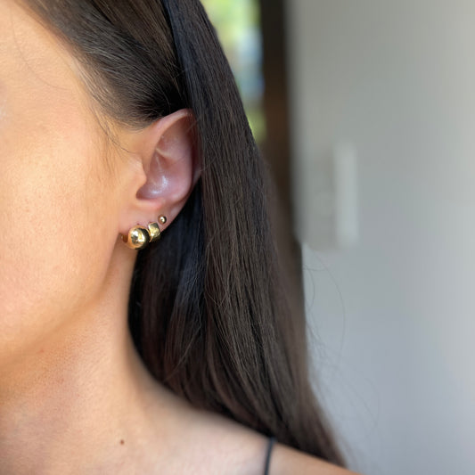 14KT Yellow Gold 10mm Wide Round Huggie Hoop Earrings