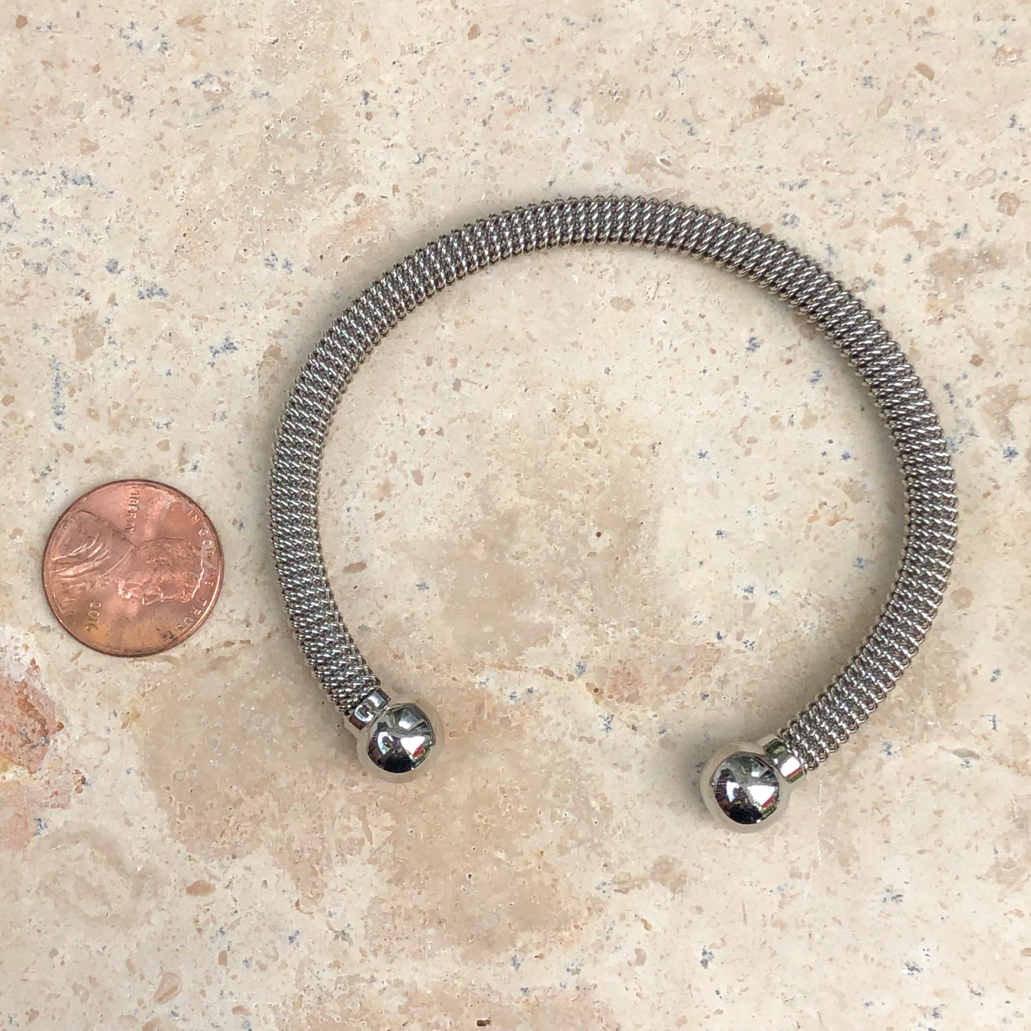 Sterling Silver Mesh Shiny Ball Endcaps Bangle Bracelet, Sterling Silver Mesh Shiny Ball Endcaps Bangle Bracelet - Legacy Saint Jewelry