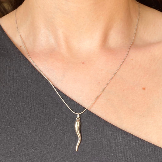 10KT White Gold 3D "Corno" Italian Horn Pendant 27mm