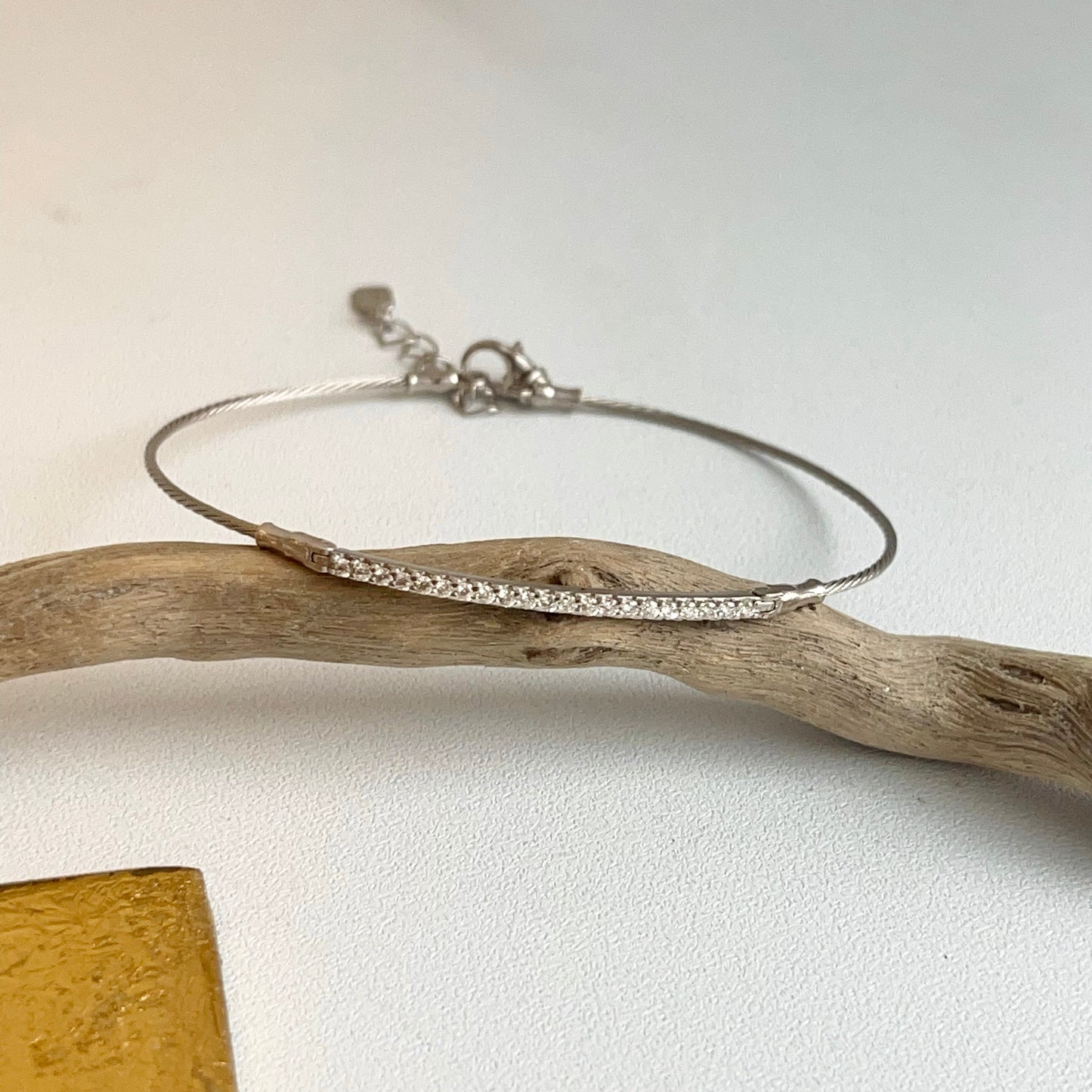 14KT White Gold Cable Twist Wire Diamond Bar Bangle Bracelet