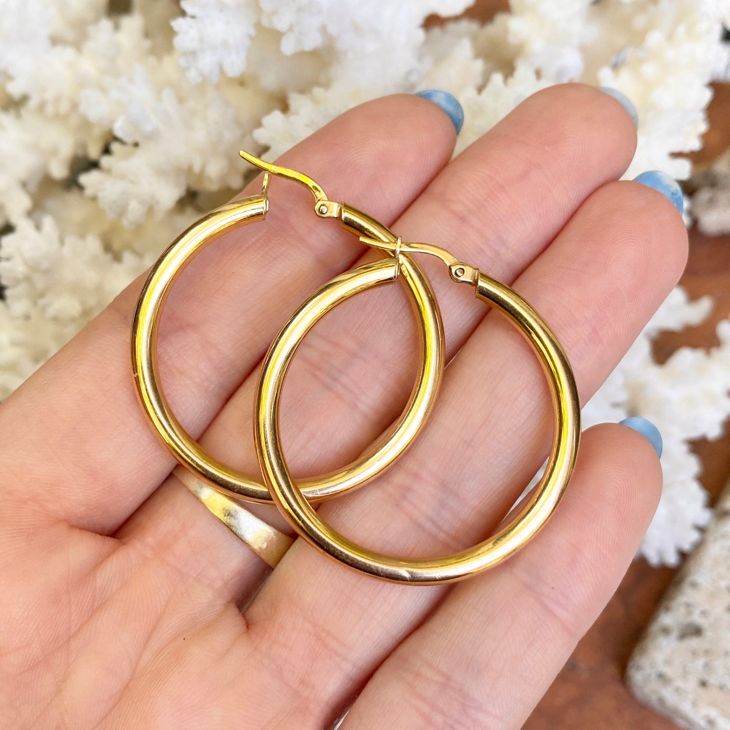 14KT Yellow Gold Polished 3mm Tube Hoop Earrings 35mm