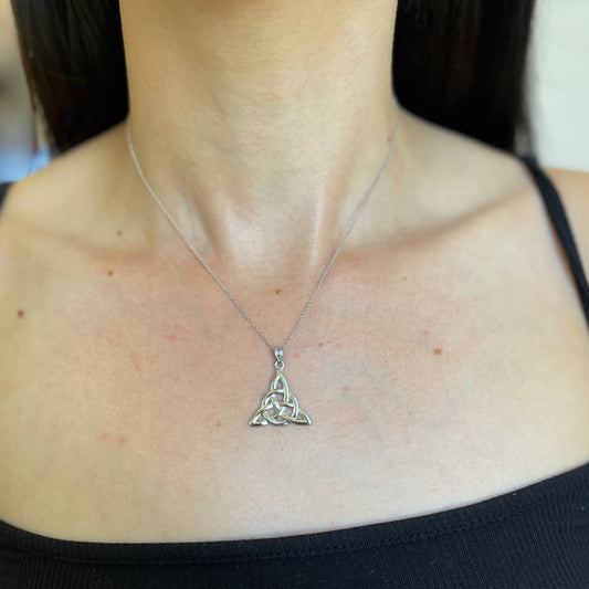 14KT White Gold Celtic Trinity Knot Triangle Pendant