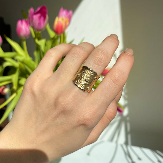 Estate I. Reiss 14KT Yellow Gold Gypsy Diamond Hammered Cigar Band Ring