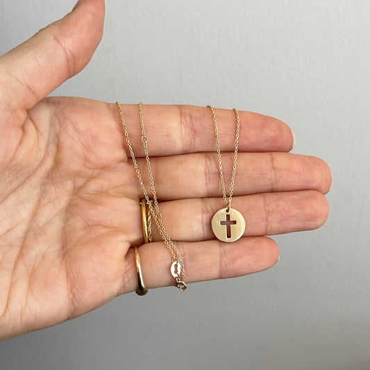 14KT Yellow Gold Cross Cut-Out Disc Pendant Necklace