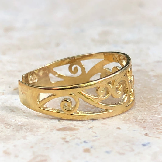 14KT Yellow Gold Floral Filigree Toe Ring, 14KT Yellow Gold Floral Filigree Toe Ring - Legacy Saint Jewelry