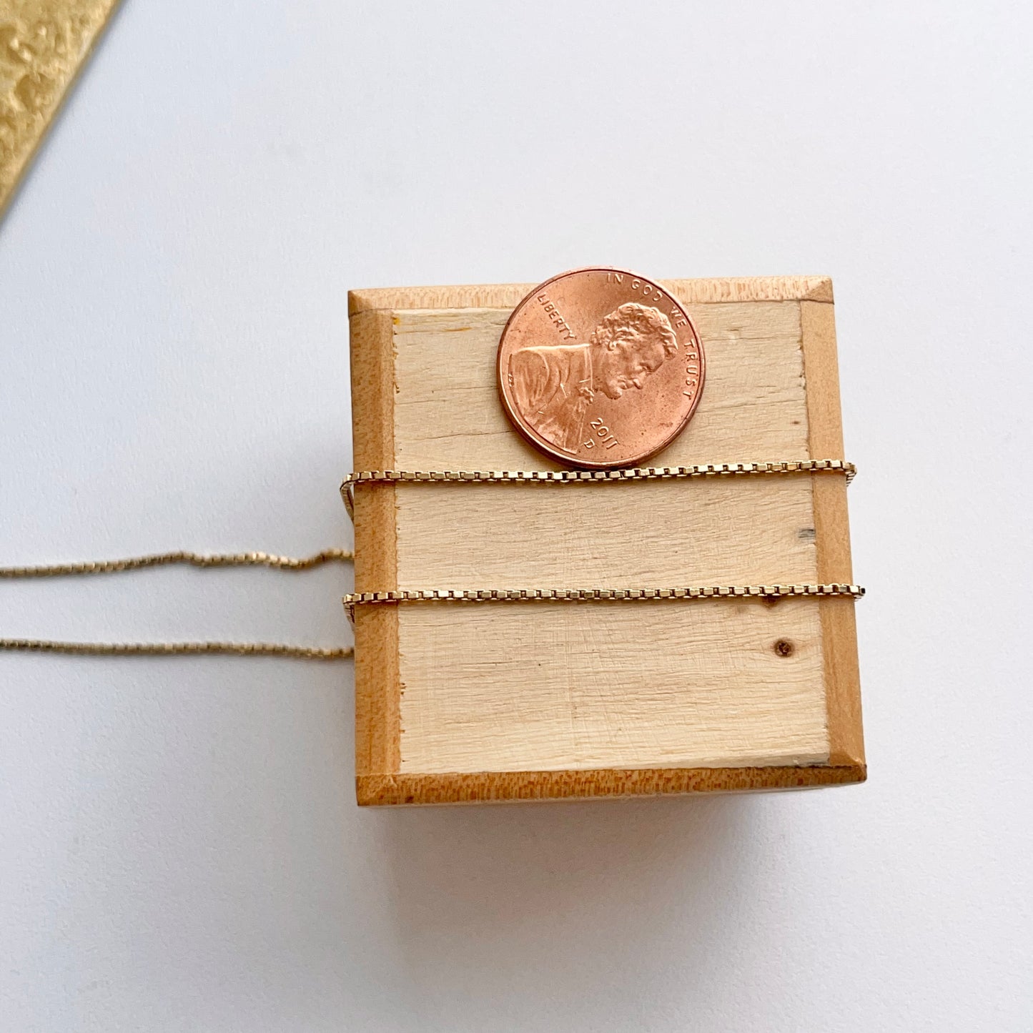 Estate 14KT Yellow Gold 1.1mm Box Chain Necklace 15.5"