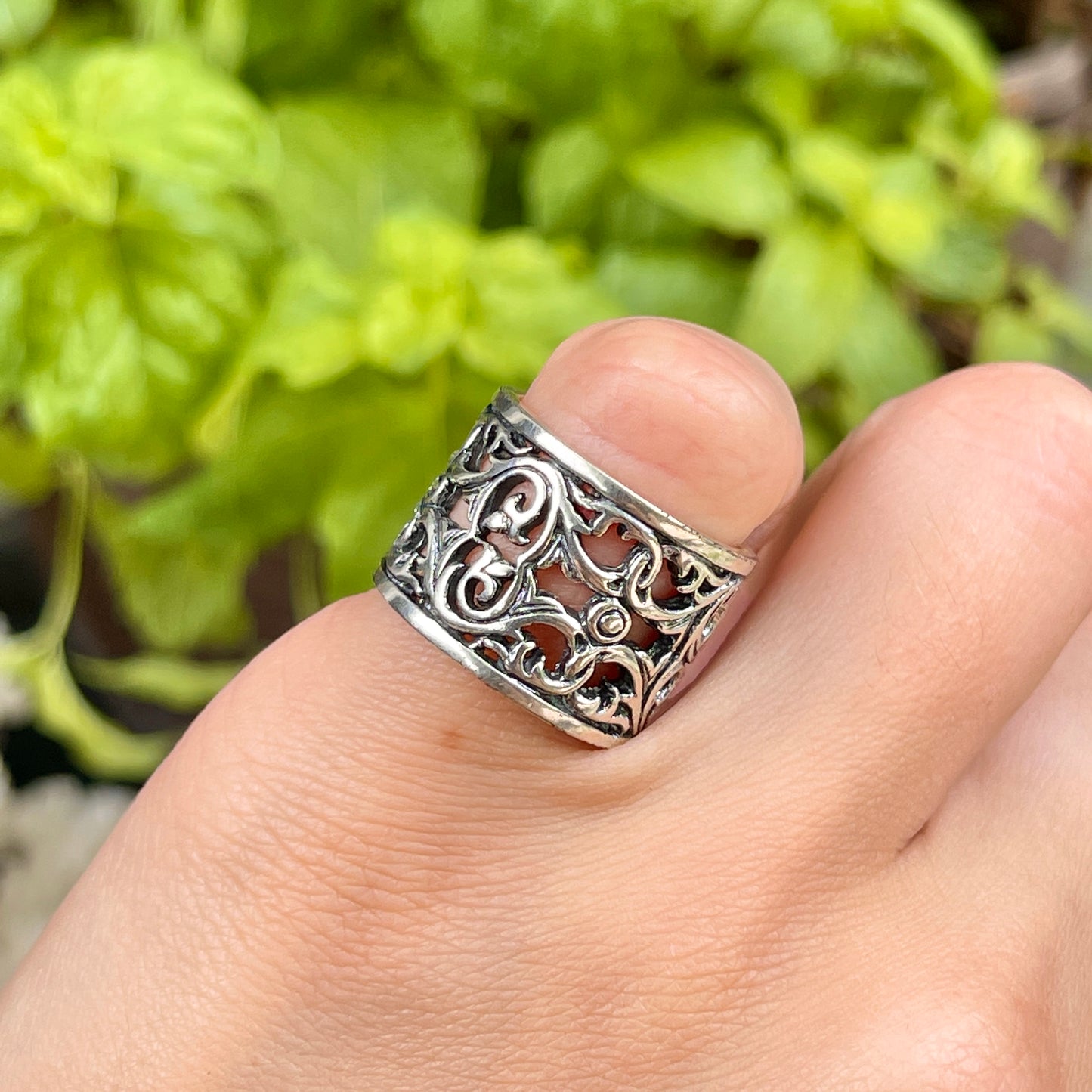 Sterling Silver Filigree Floral Cigar Band Ring - LSJ