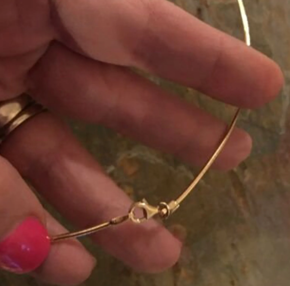 18KT Yellow Gold 1.5mm Round Omega Wire Collar Necklace