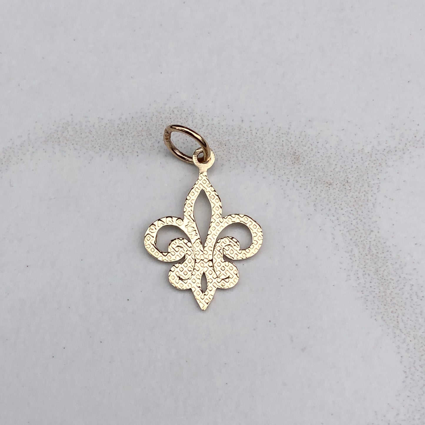 OOO 14KT Yellow Gold Small Cut-Out Fleur de Lis Pendant Charm, OOO 14KT Yellow Gold Small Cut-Out Fleur de Lis Pendant Charm - Legacy Saint Jewelry