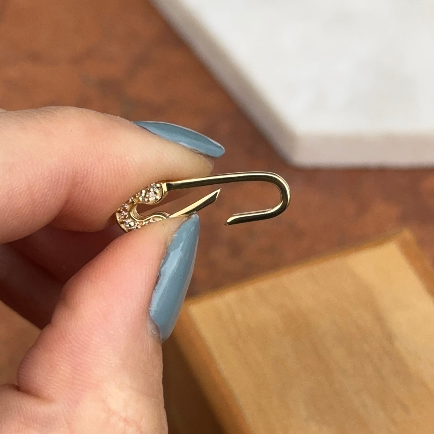 14KT Yellow Gold Diamond Safety Pin Charm Holder Pendant / Connecter