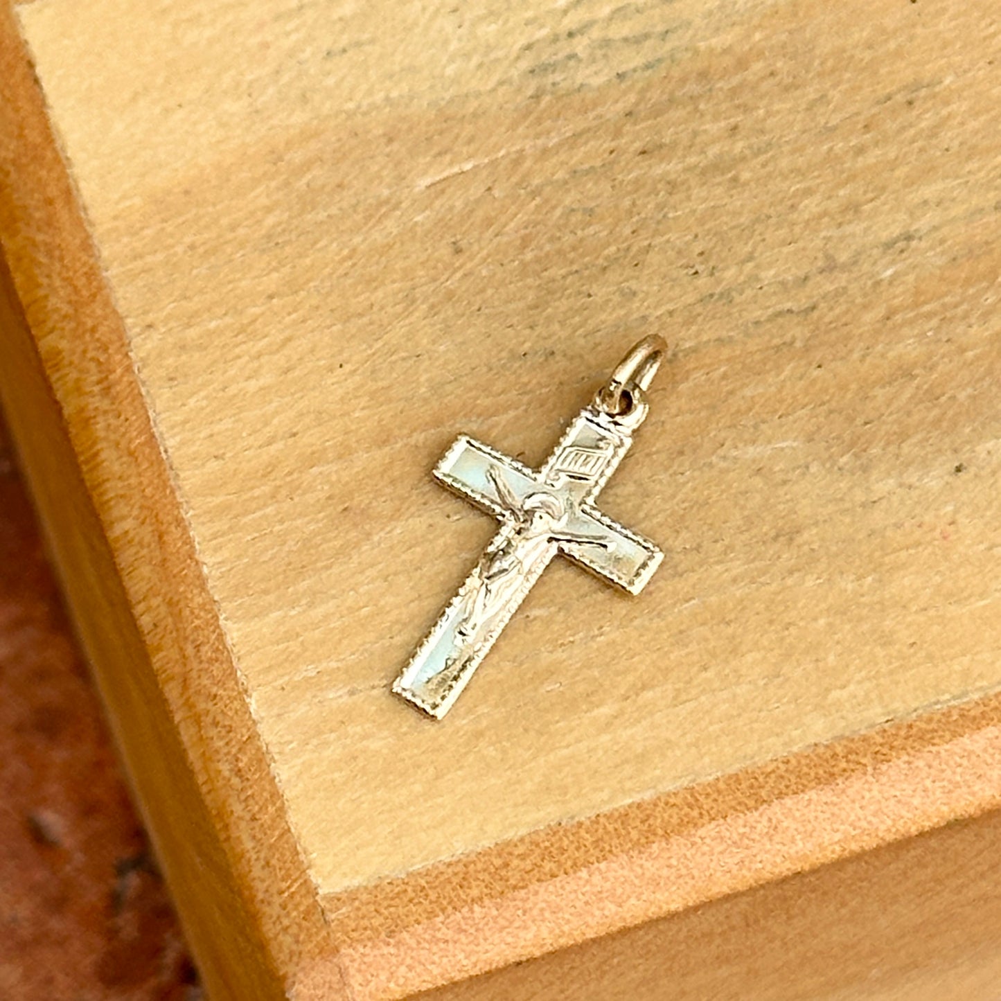 14KT Yellow Gold Crucifix Cross Pendant Charm 14mm - LSJ