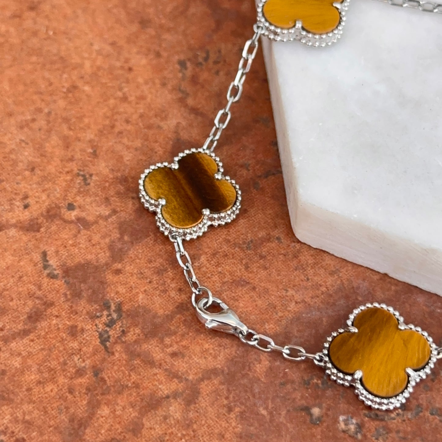 14KT White Gold Tiger’s Eye Ribbed Clover Bracelet