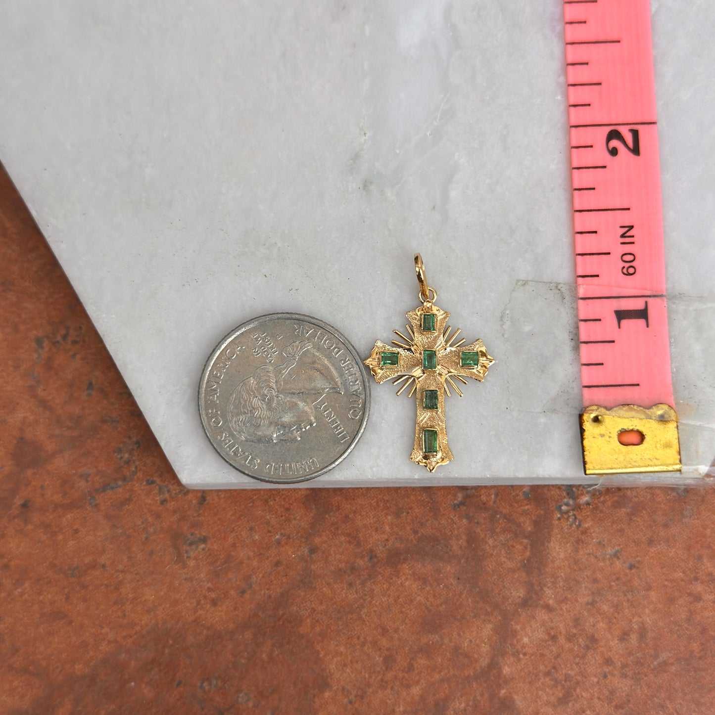 Estate 18KT Yellow Gold Emerald Ornate Cross Pendant 27mm