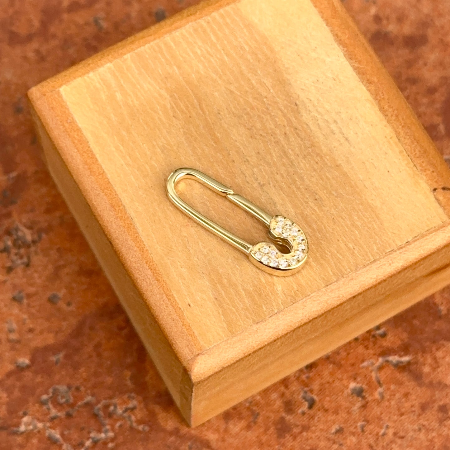 14KT Yellow Gold Diamond Safety Pin Charm Holder Pendant / Connecter