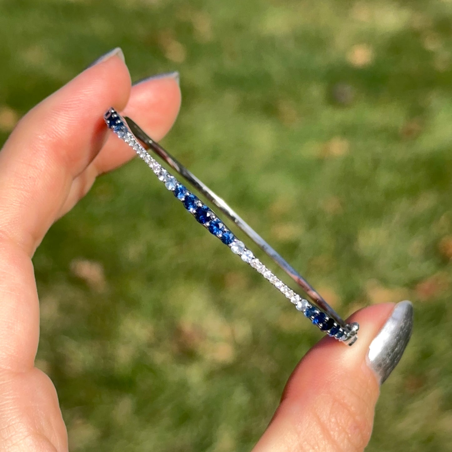 14KT White Gold Ombré Blue Sapphire Bangle Bracelet