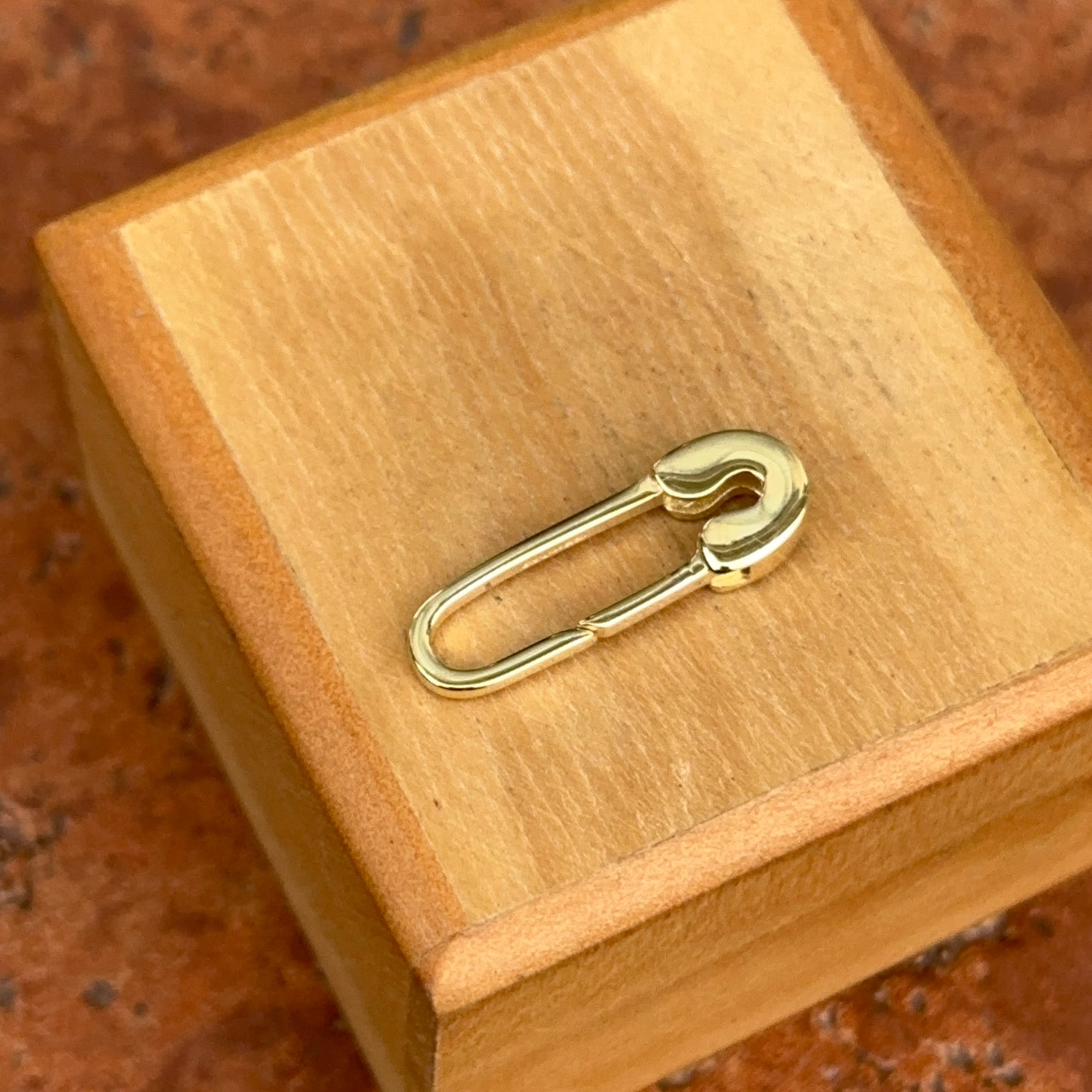 14KT Yellow Gold Diamond Safety Pin Charm Holder Pendant / Connecter