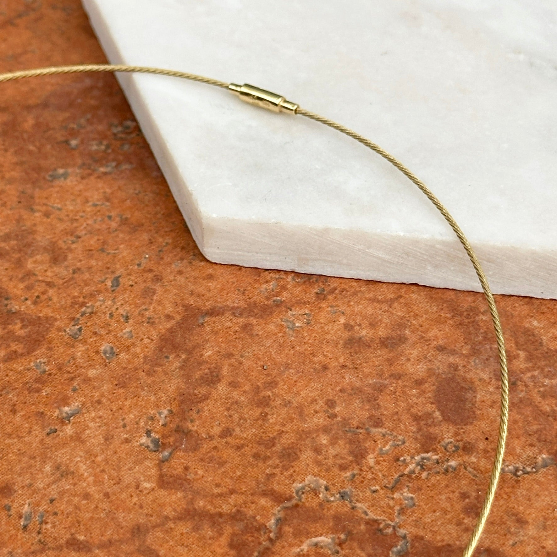 Estate 14KT Yellow Gold 1mm Cable Twist Wire Necklace 17" - LSJ