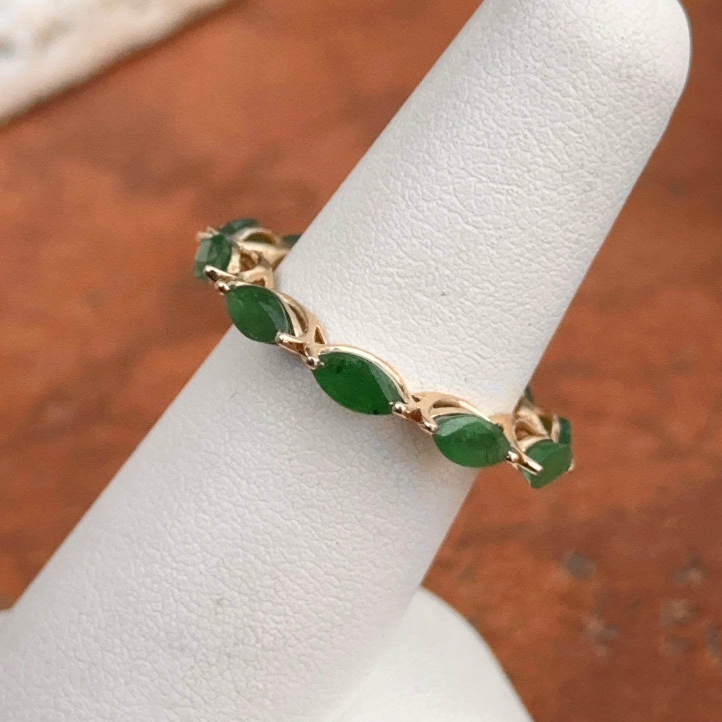 Estate 14KT Yellow Gold Marquise Emerald Eternity Band Ring Accent Ring 6.5