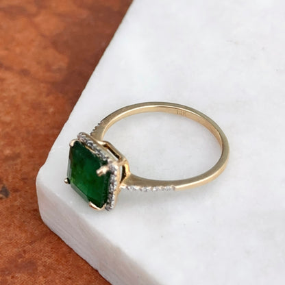 Estate 14KT Yellow Gold Square Emerald + Diamond Halo Ring Size 7.25