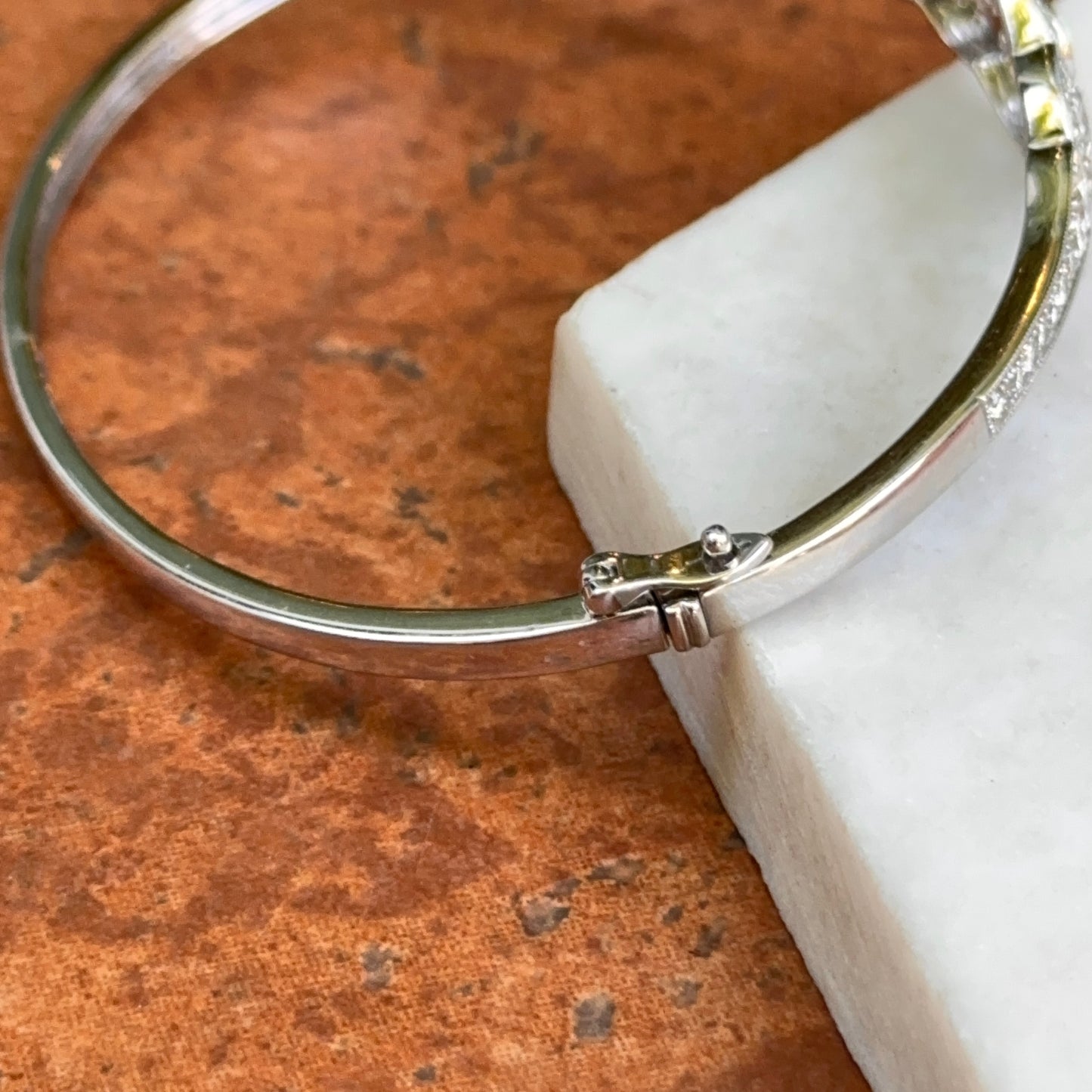 14kT White Gold 2 CT Diamond Filigree Art Deco Bangle Bracelet