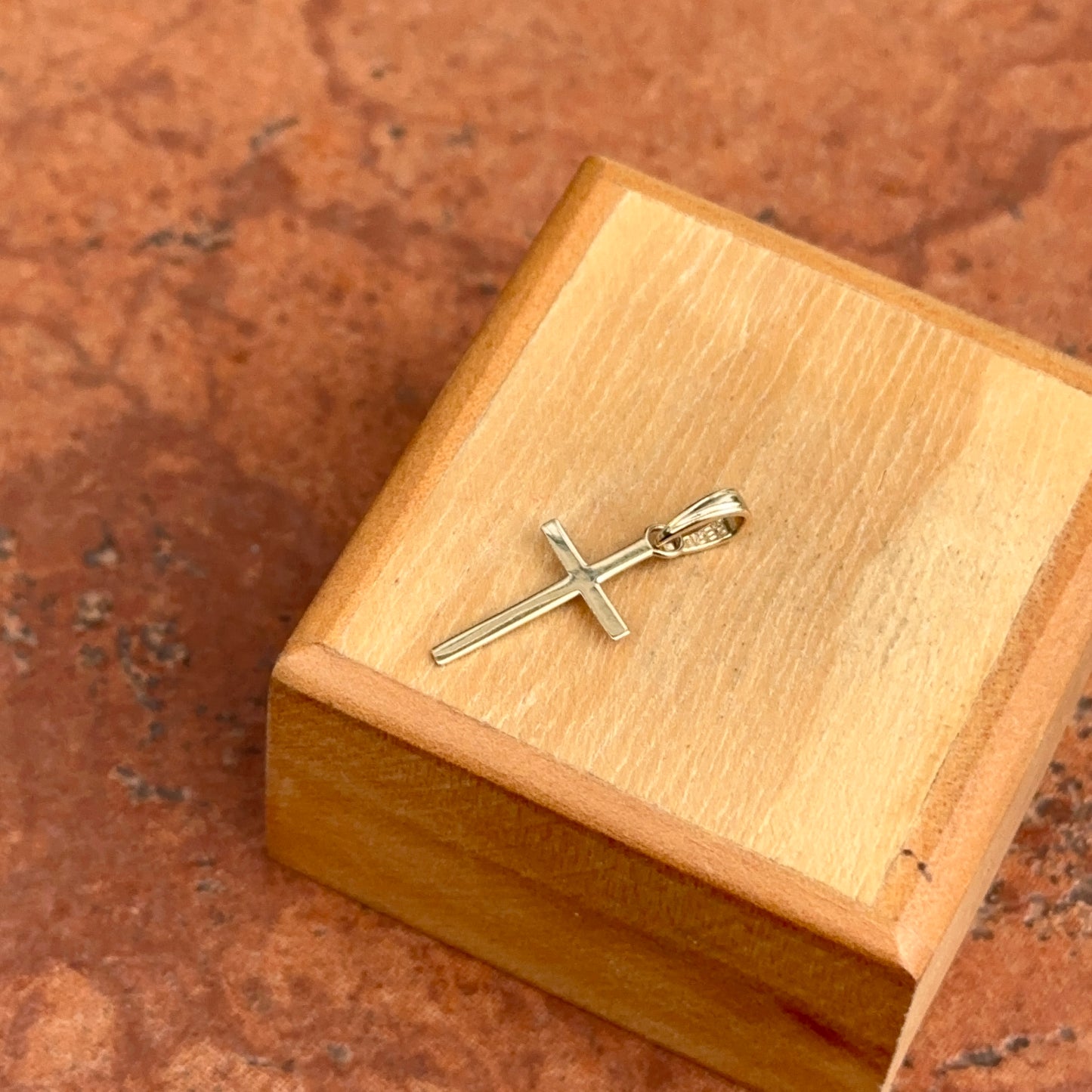 14KT Yellow Gold Shiny Polished Cross Pendant Small