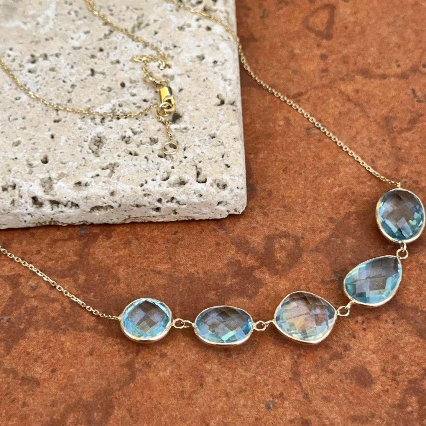 Estate 14KT Yellow Gold Bezel Blue Topaz Necklace