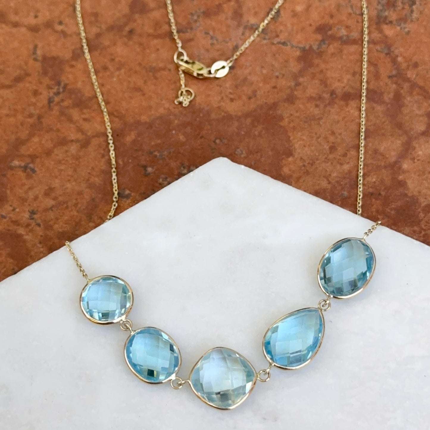 Estate 14KT Yellow Gold Bezel Blue Topaz Necklace