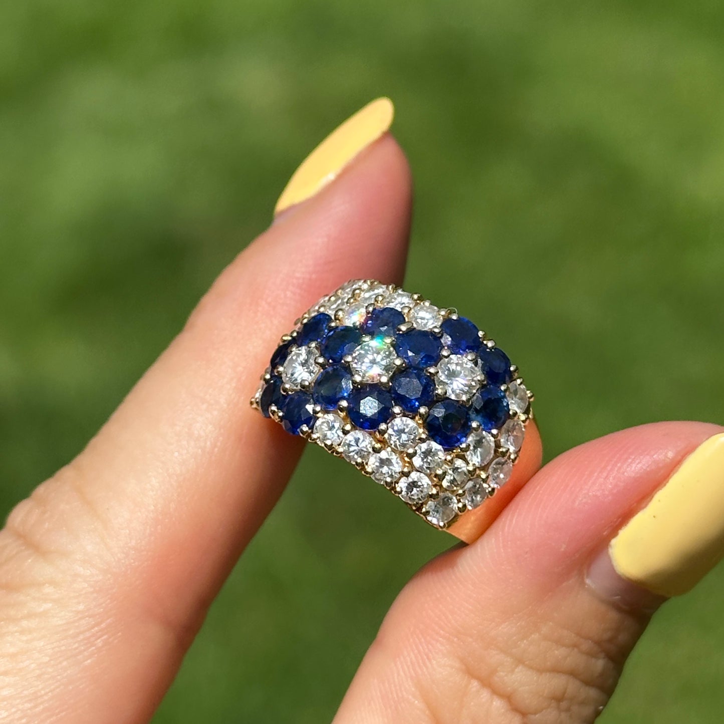 Estate 18KT Yellow Gold Blue Sapphire + Diamond Flower Band Ring