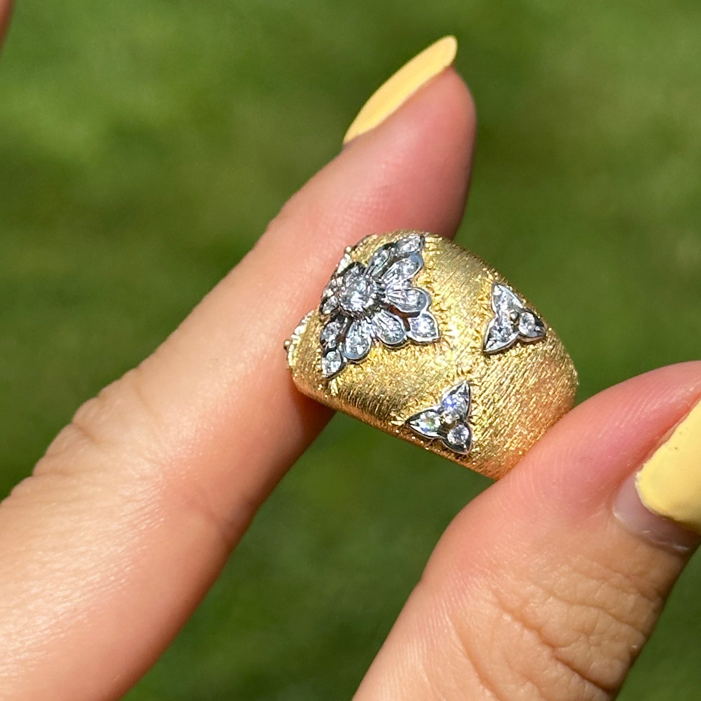 Estate 18KT Yellow Gold Diamond Textured Matte Wide Band Ring
