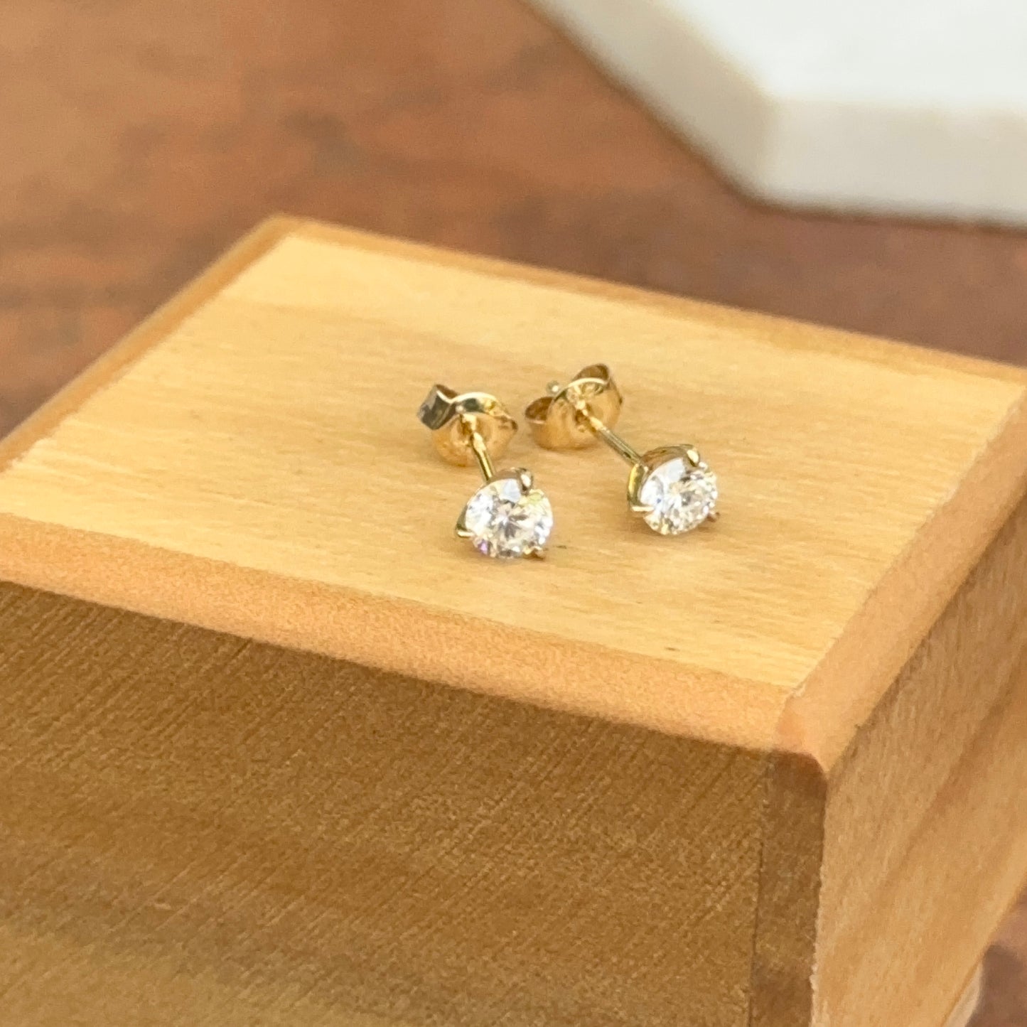 14KT Yellow Gold Round .55 CT Lab Diamond Stud Earrings