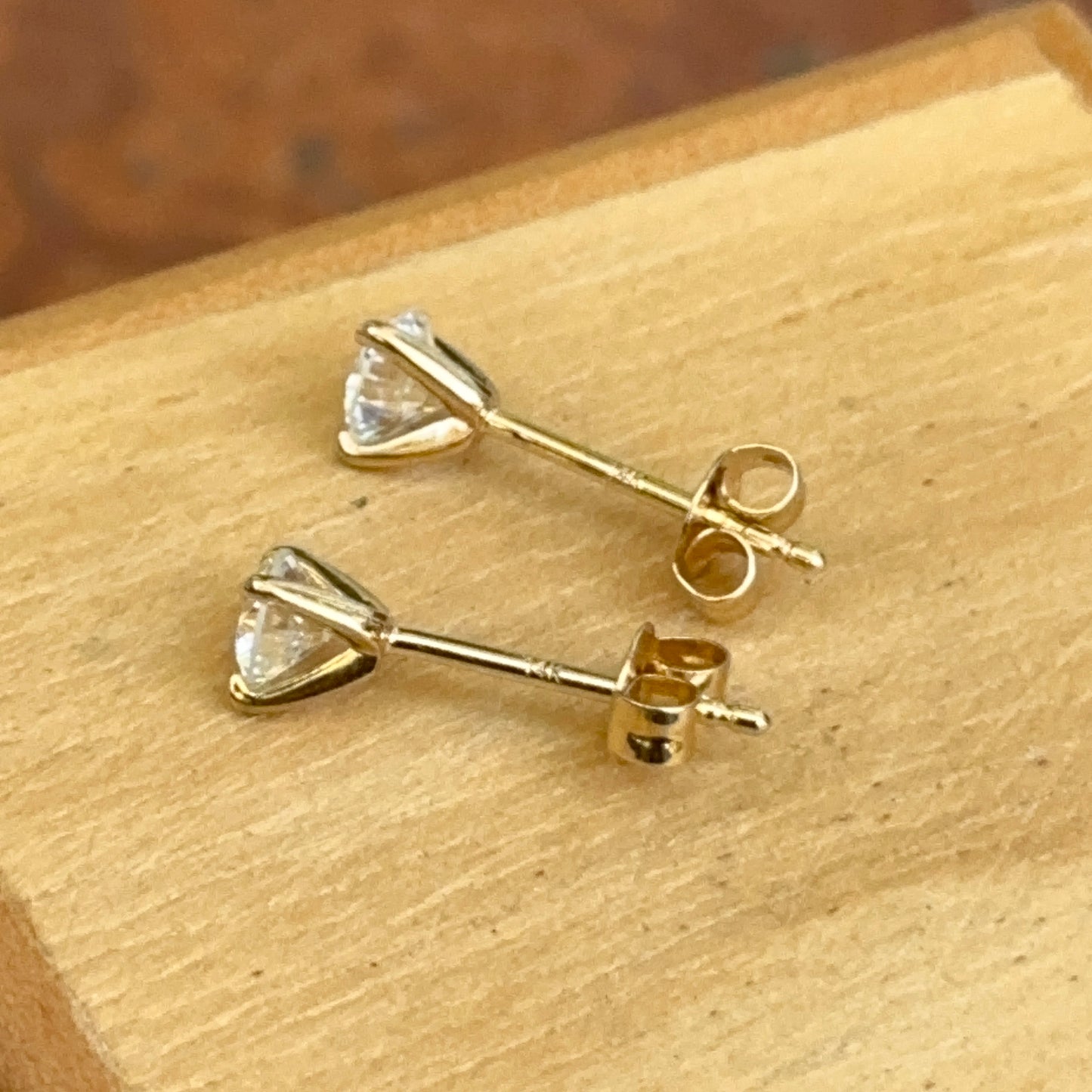 14KT Yellow Gold Round .55 CT Lab Diamond Stud Earrings