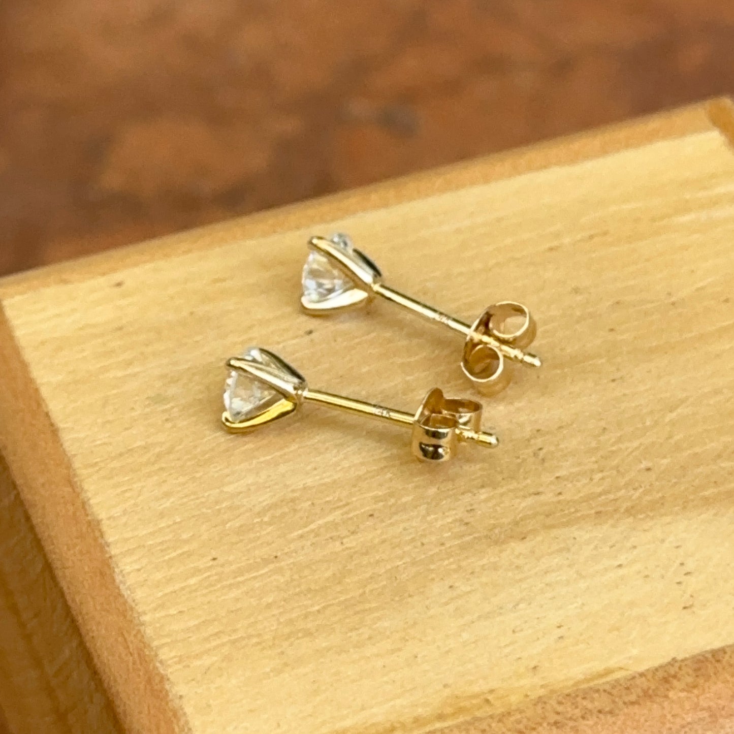 14KT Yellow Gold Round .55 CT Lab Diamond Stud Earrings