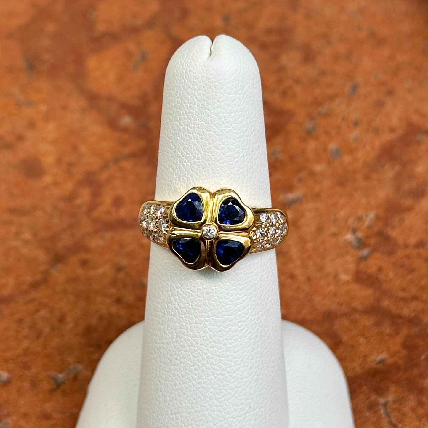 Estate 18KT Yellow Golld Blue Sapphire + Diamond Clover Ring