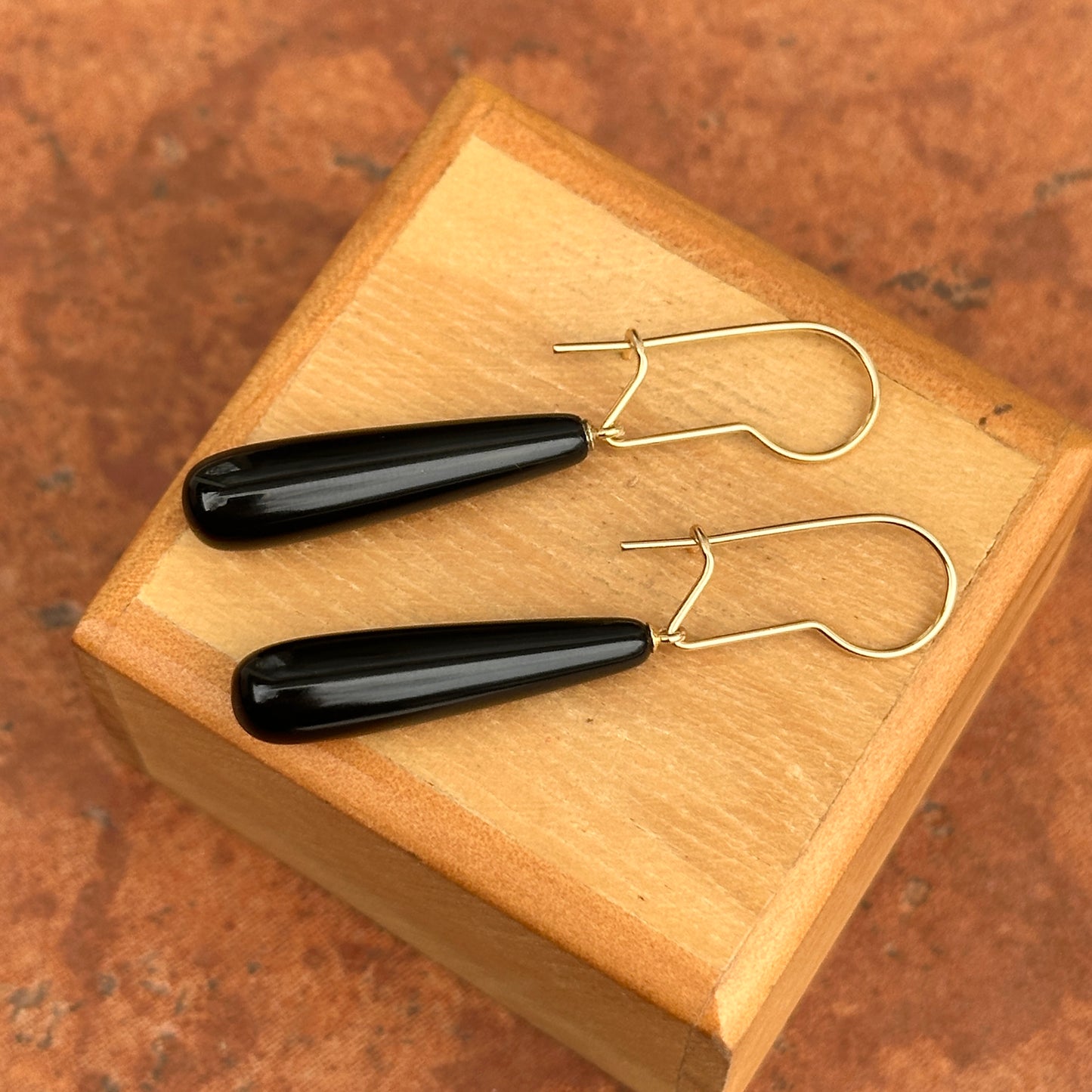 14KT Yellow Gold Teardrop Black Onyx Kidney Wire Earrings - LSJ