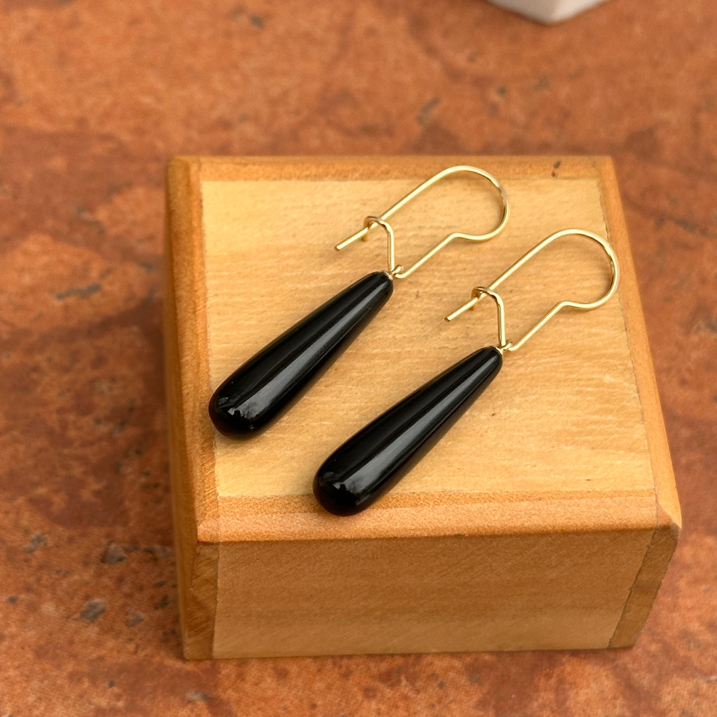 14KT Yellow Gold Teardrop Black Onyx Kidney Wire Earrings - LSJ