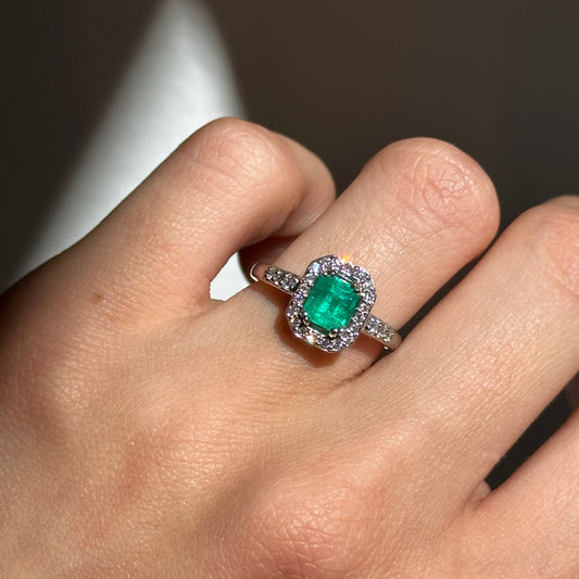 14KT White Gold Emerald-Cut Emerald Halo Diamond Ring